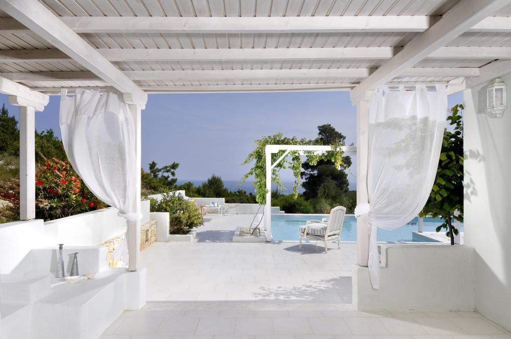 Anemolia Villas With Private Pools Near The Most Beautiful Beaches Of Alonissos Isomata Екстер'єр фото